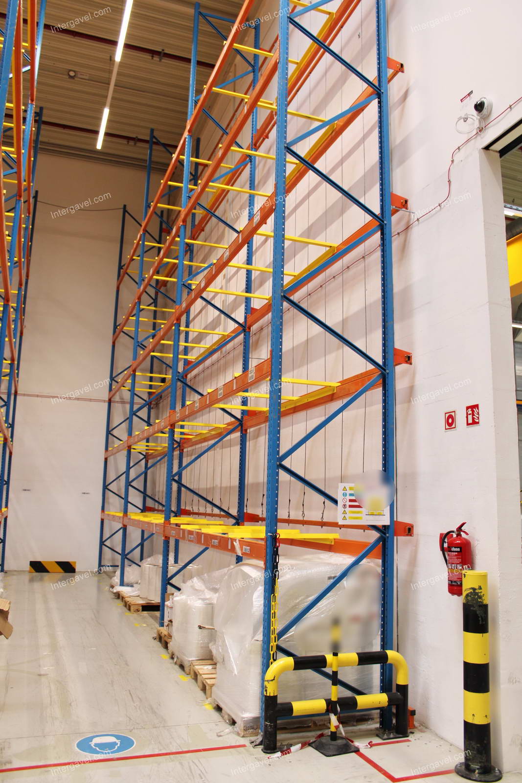 Raklapos állvány 32