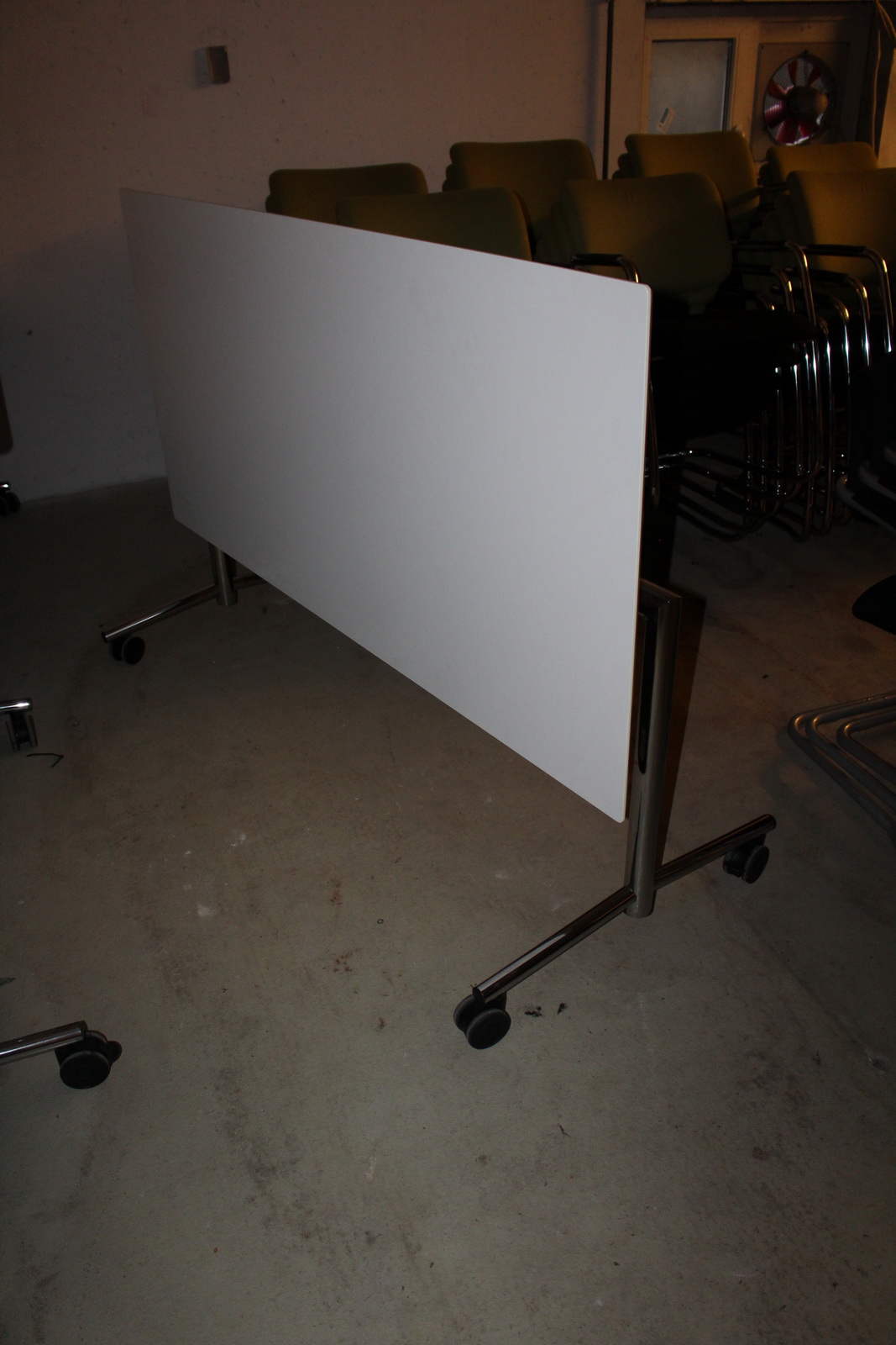 Tárgyalóasztal (fehér) 3