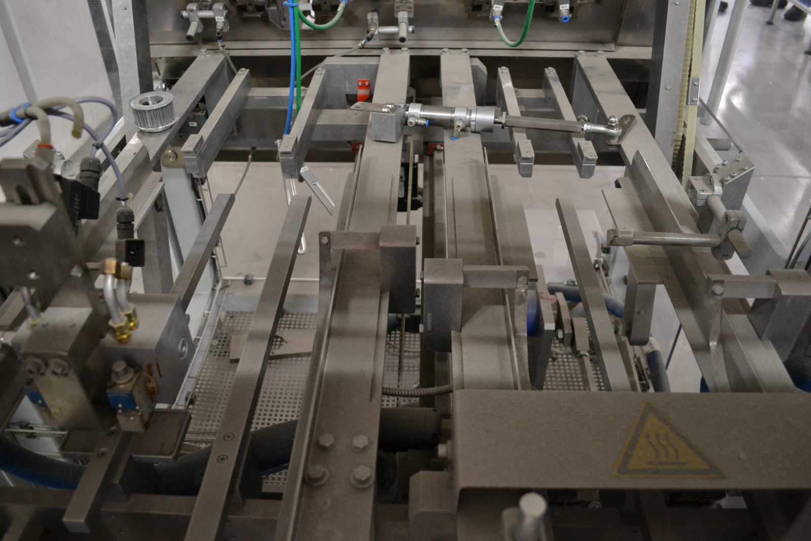 Dobozkészítő sor 12