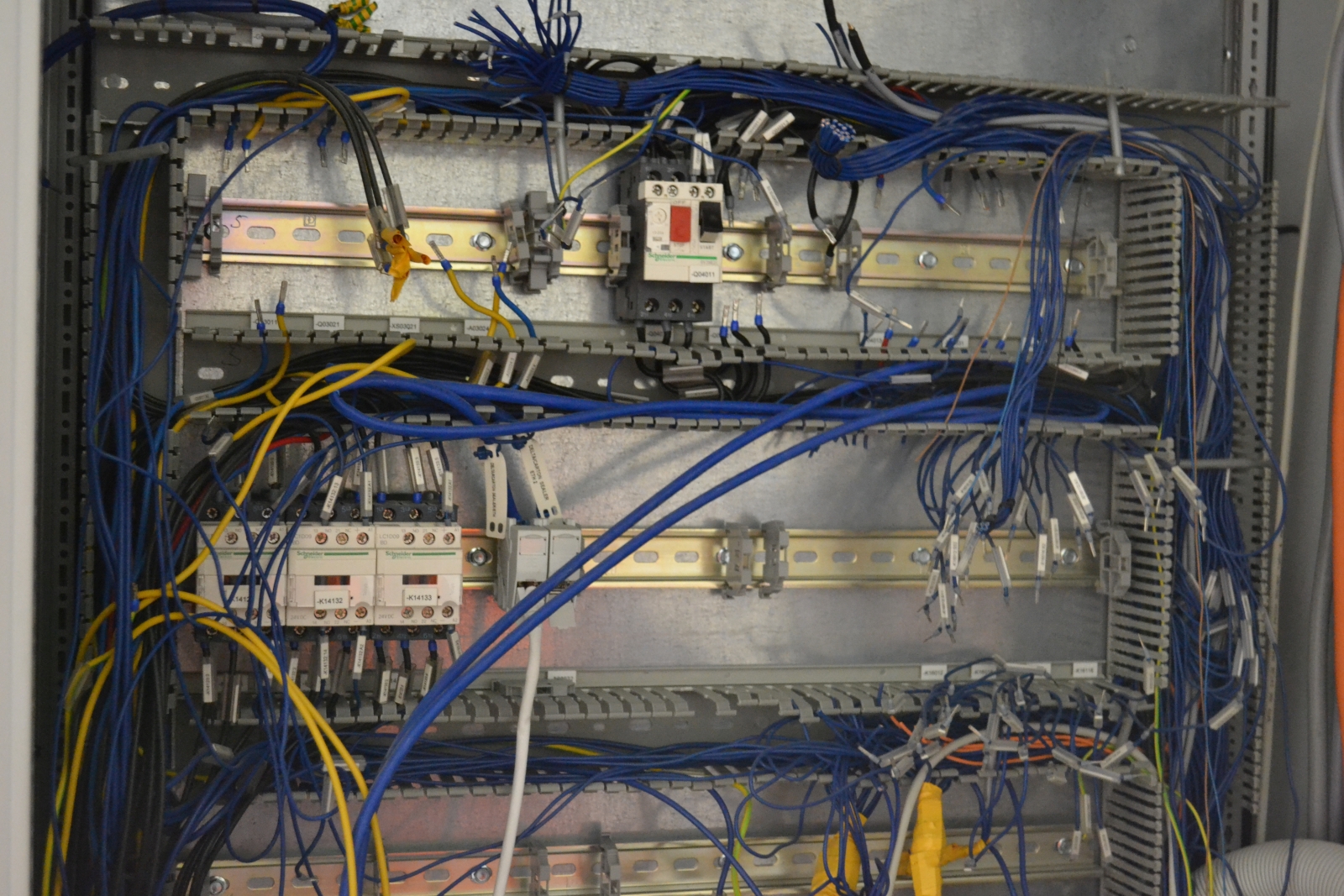 Dobozkészítő sor 68