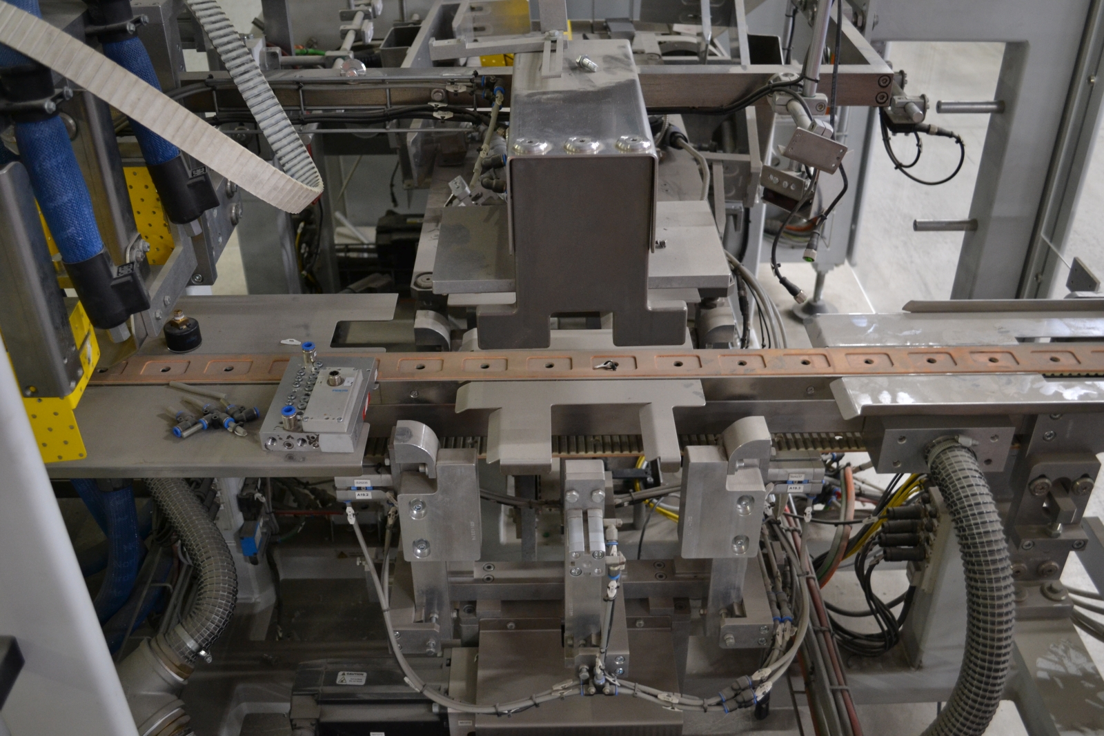 Dobozkészítő sor 76