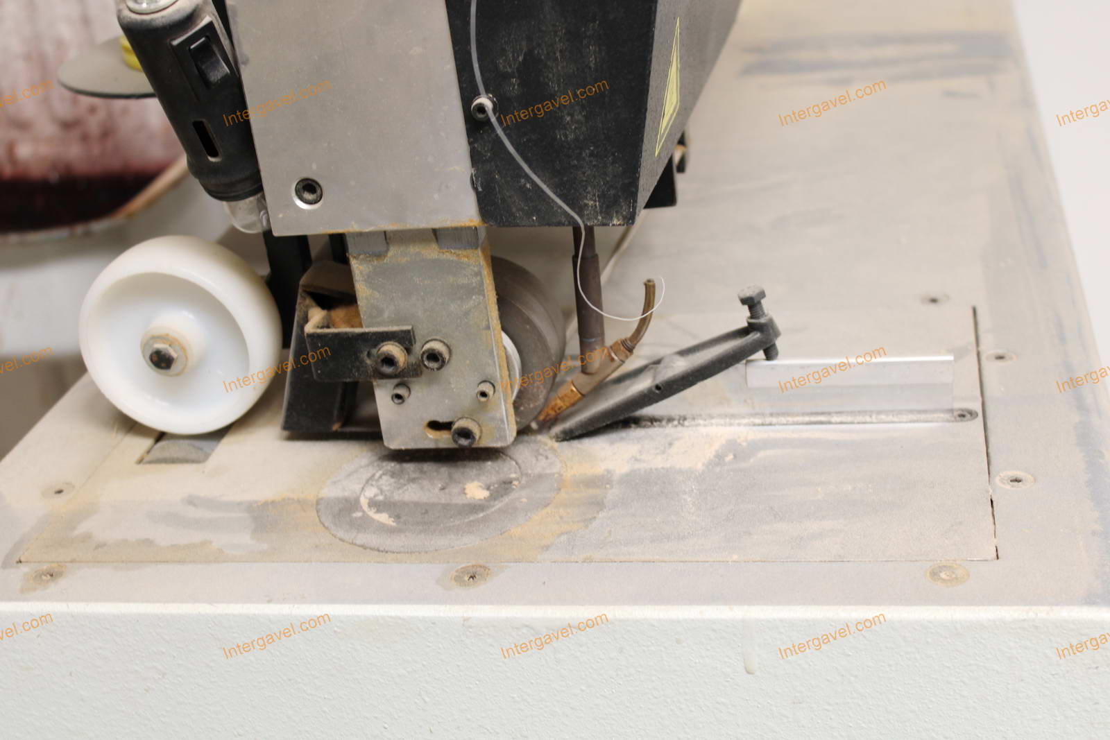 Furnér élillesztő gép - Casati, Z 1000 6