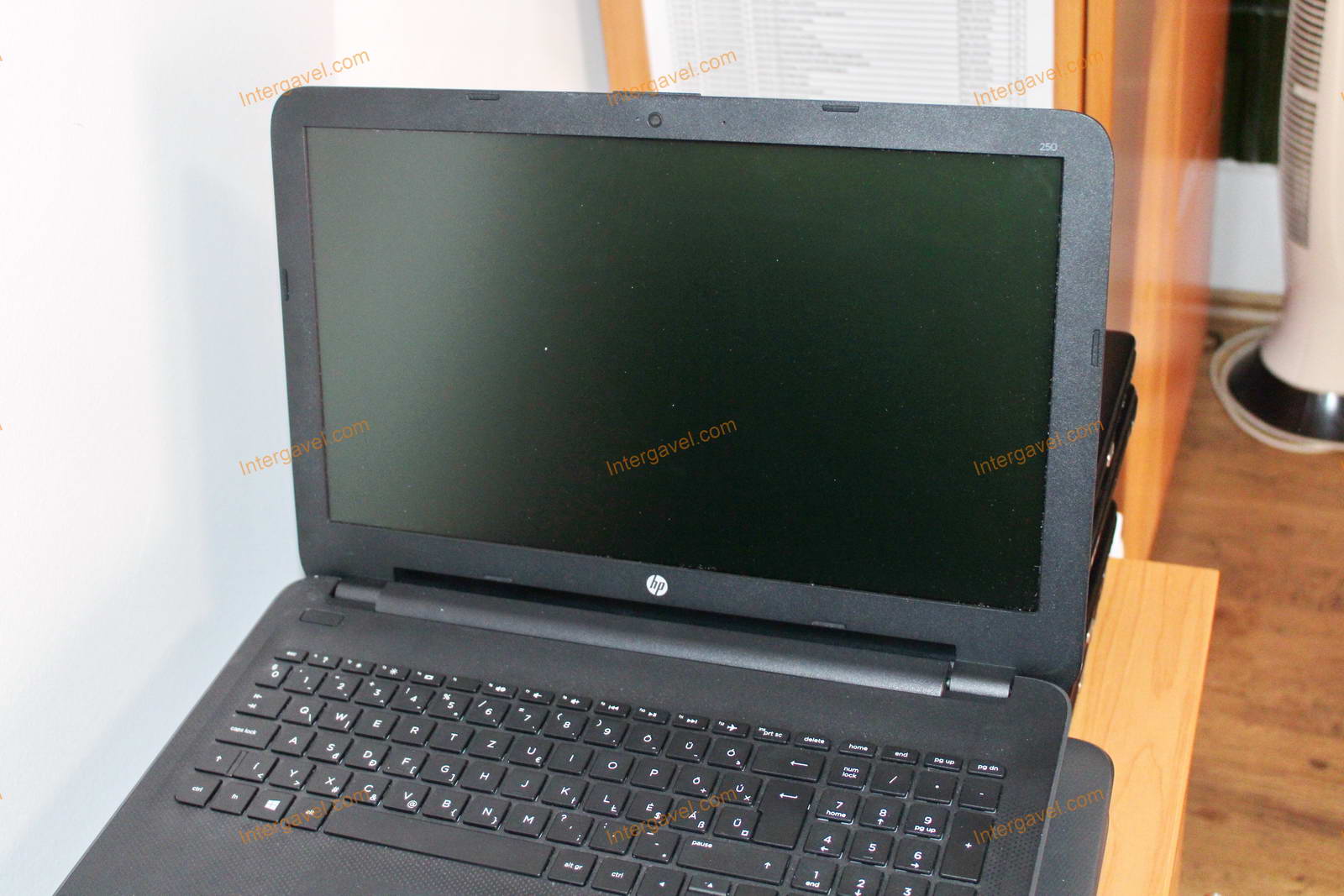 Laptop - HP, 250 G 7