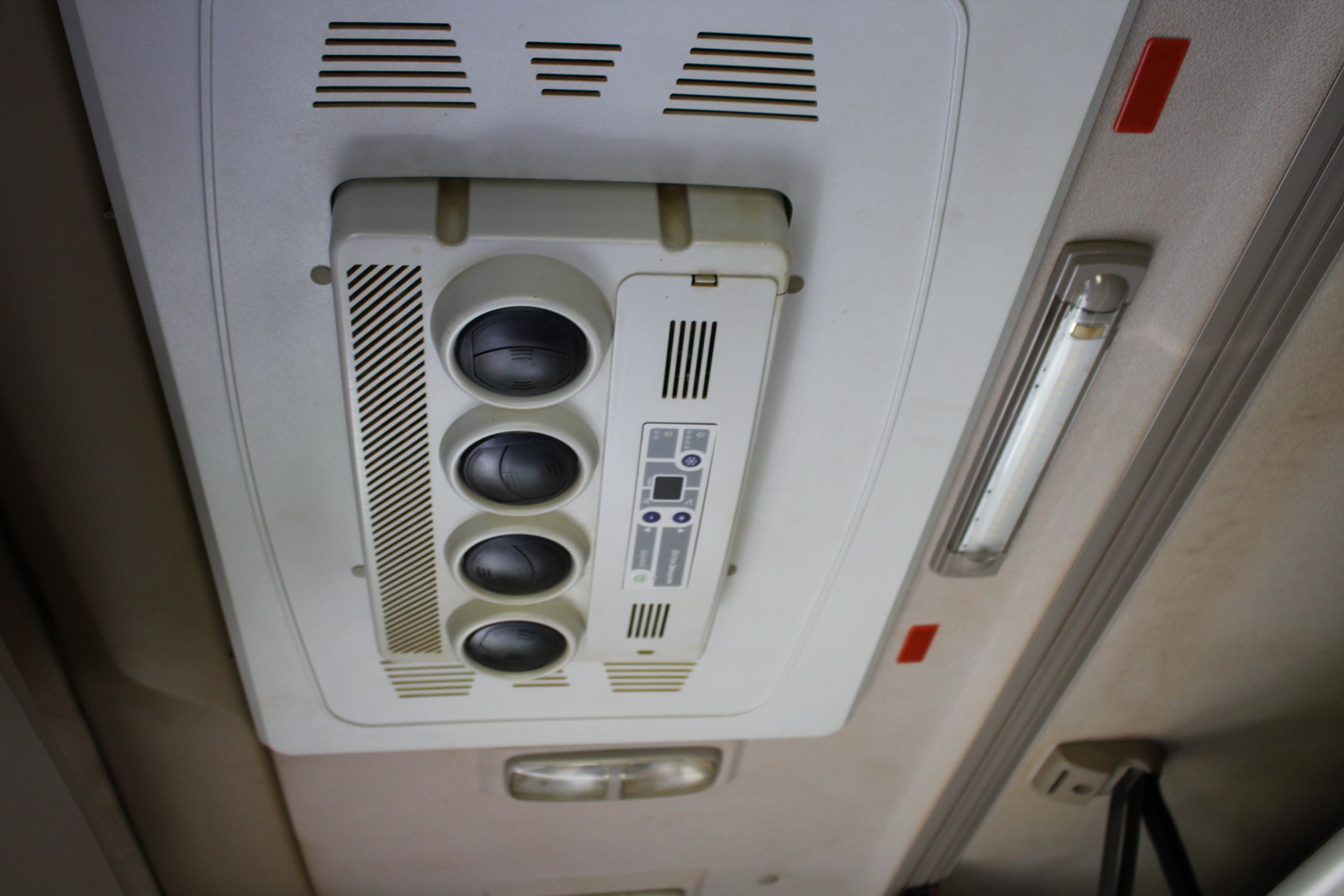 Nyergesvontató-DAF XF480FT 23