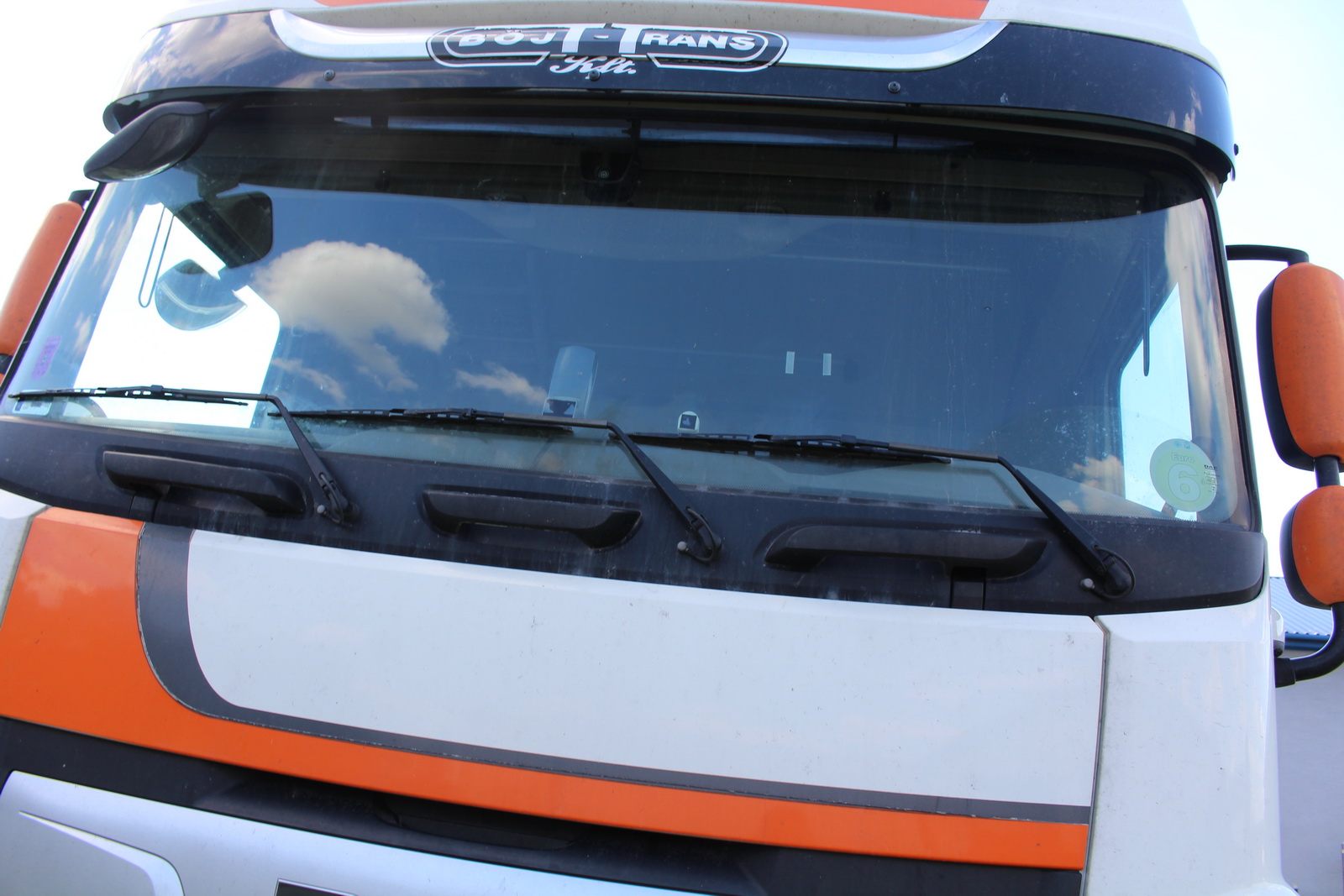 Nyergesvontató-DAF XF480FT 34