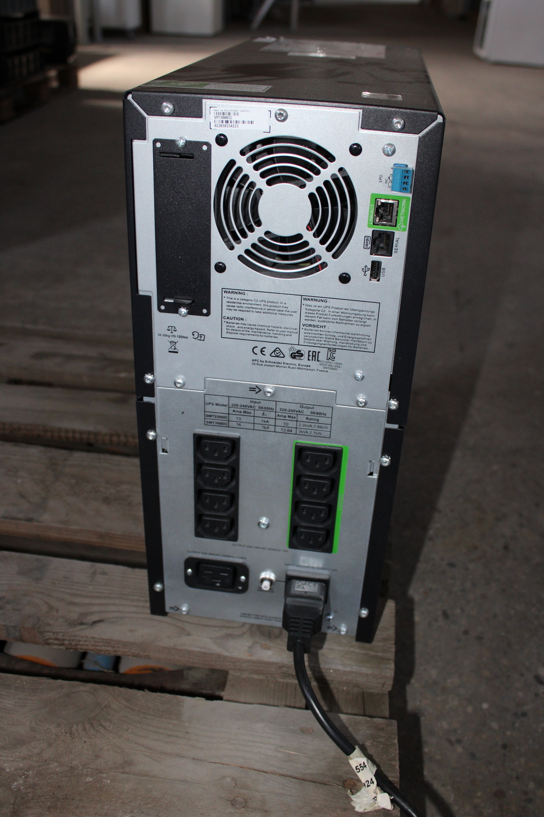 APC Smart UPS3000 6