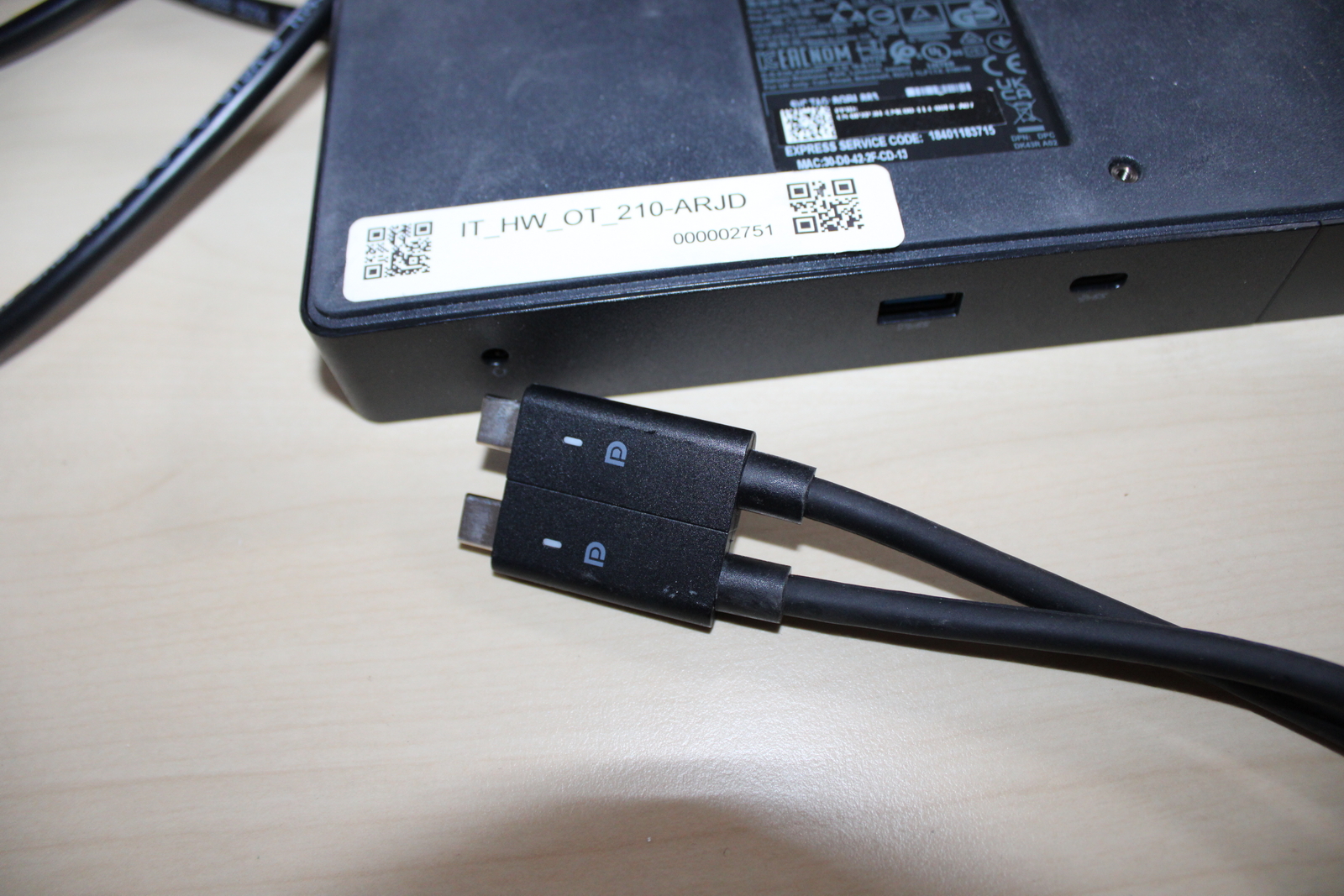 Dell K20A docking station (dual USB-C) 4