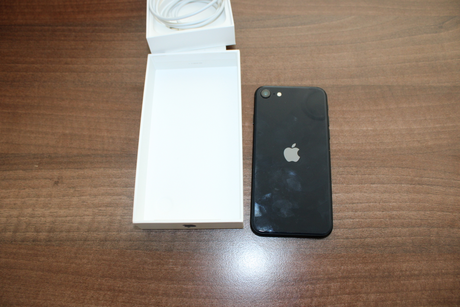 Iphone SE(2022) 128 GB 2