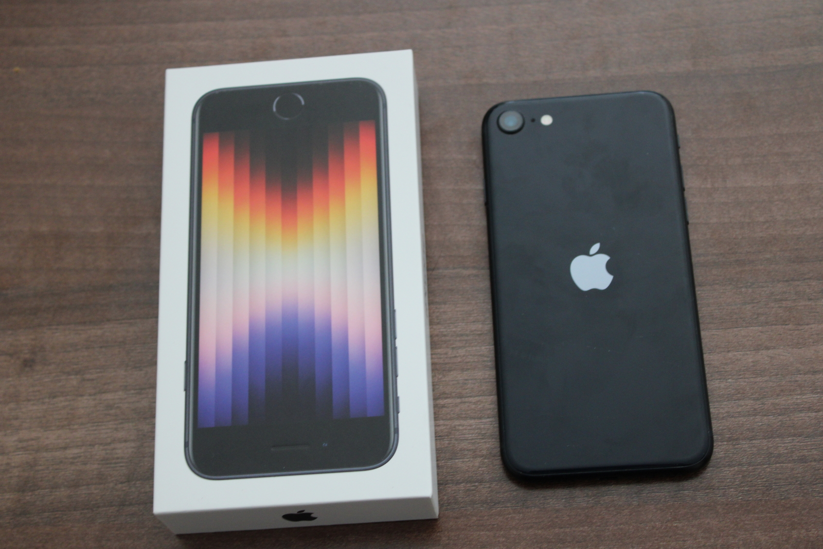 Iphone SE(2022) 128 GB 2