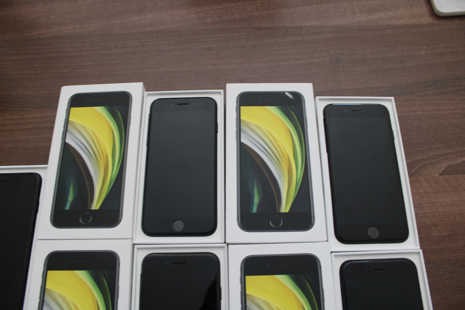 Iphone SE(2020) 128 GB 2