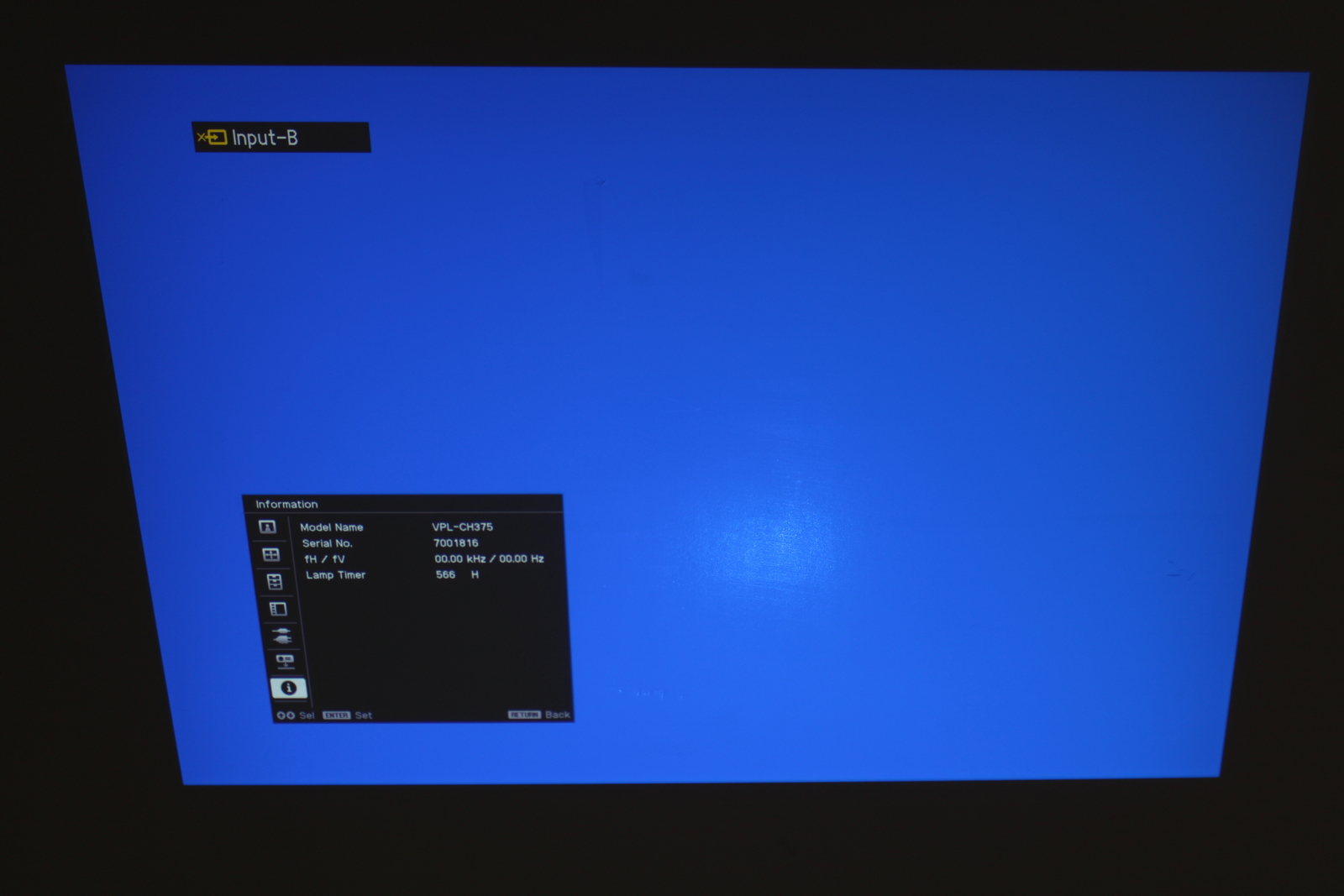 Sony VPL-CH375 projector 5