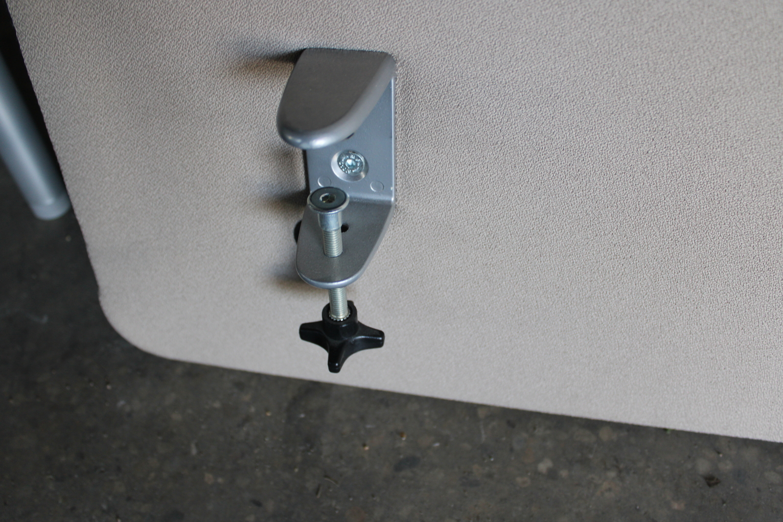 Table divider (long) 3