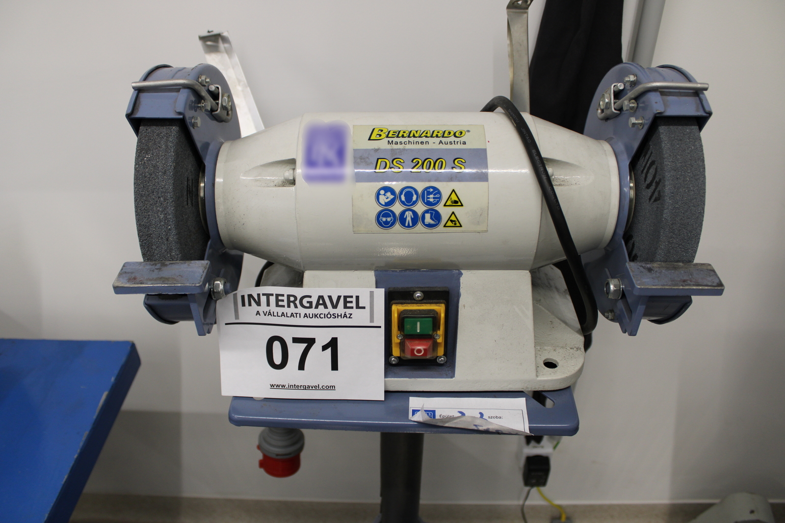 Állványos köszörű 2