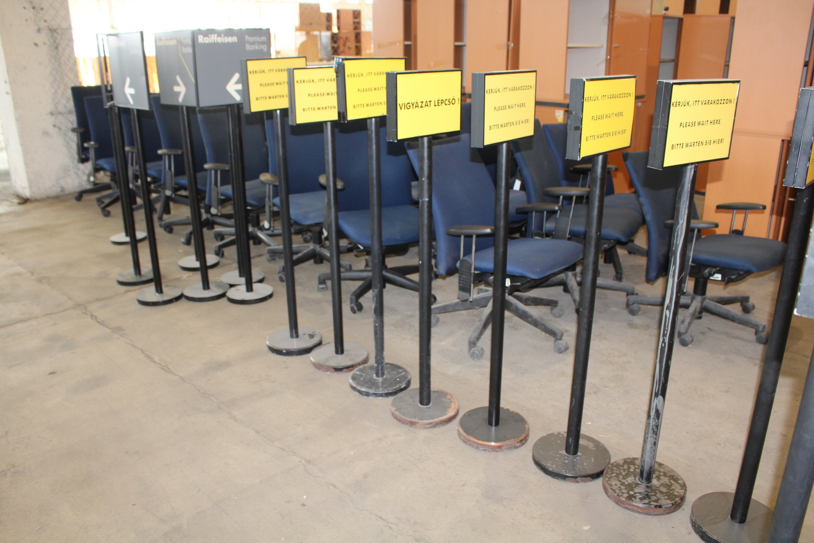 Megállító tábla  2