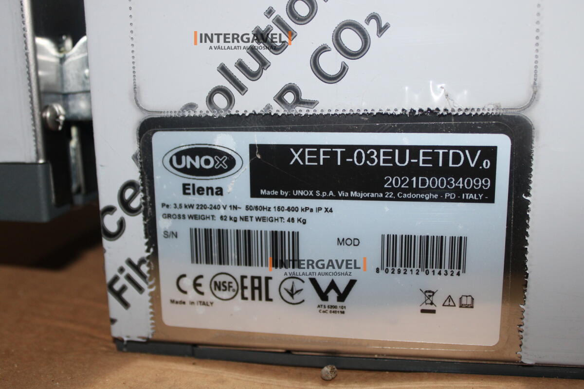 Unox kemence, kelesztőszekrény és elszívóernyő 3