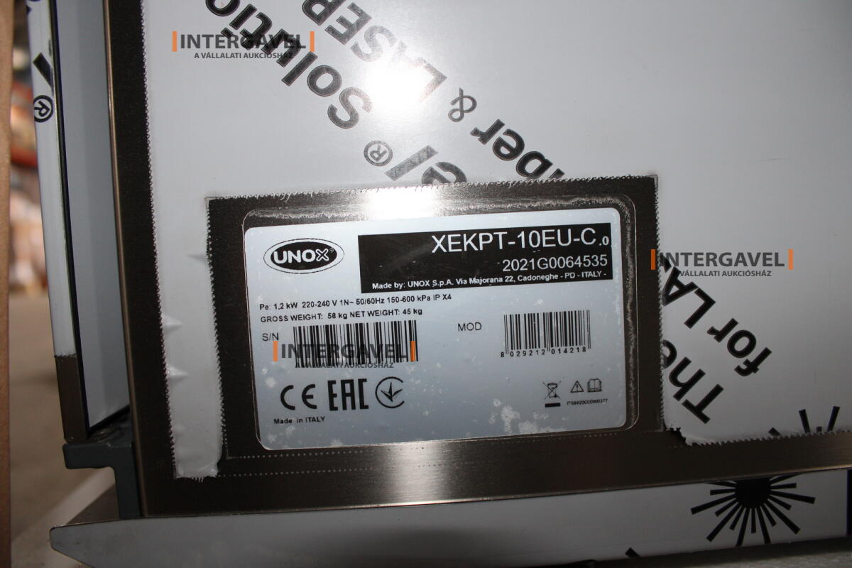 Unox kemence, kelesztőszekrény és elszívóernyő 9