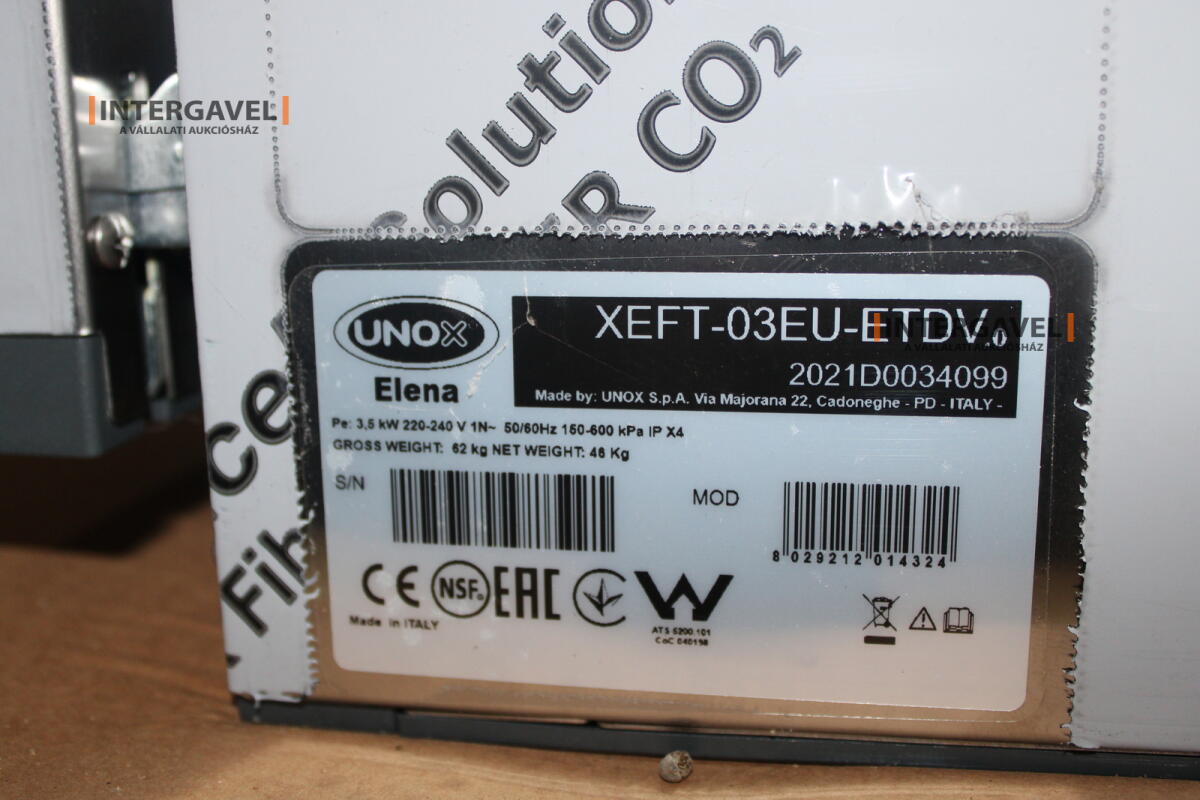 Unox kemence, kelesztőszekrény és elszívóernyő 3