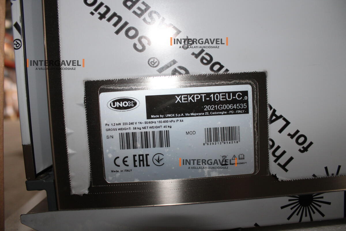 Unox kemence, kelesztőszekrény és elszívóernyő 9