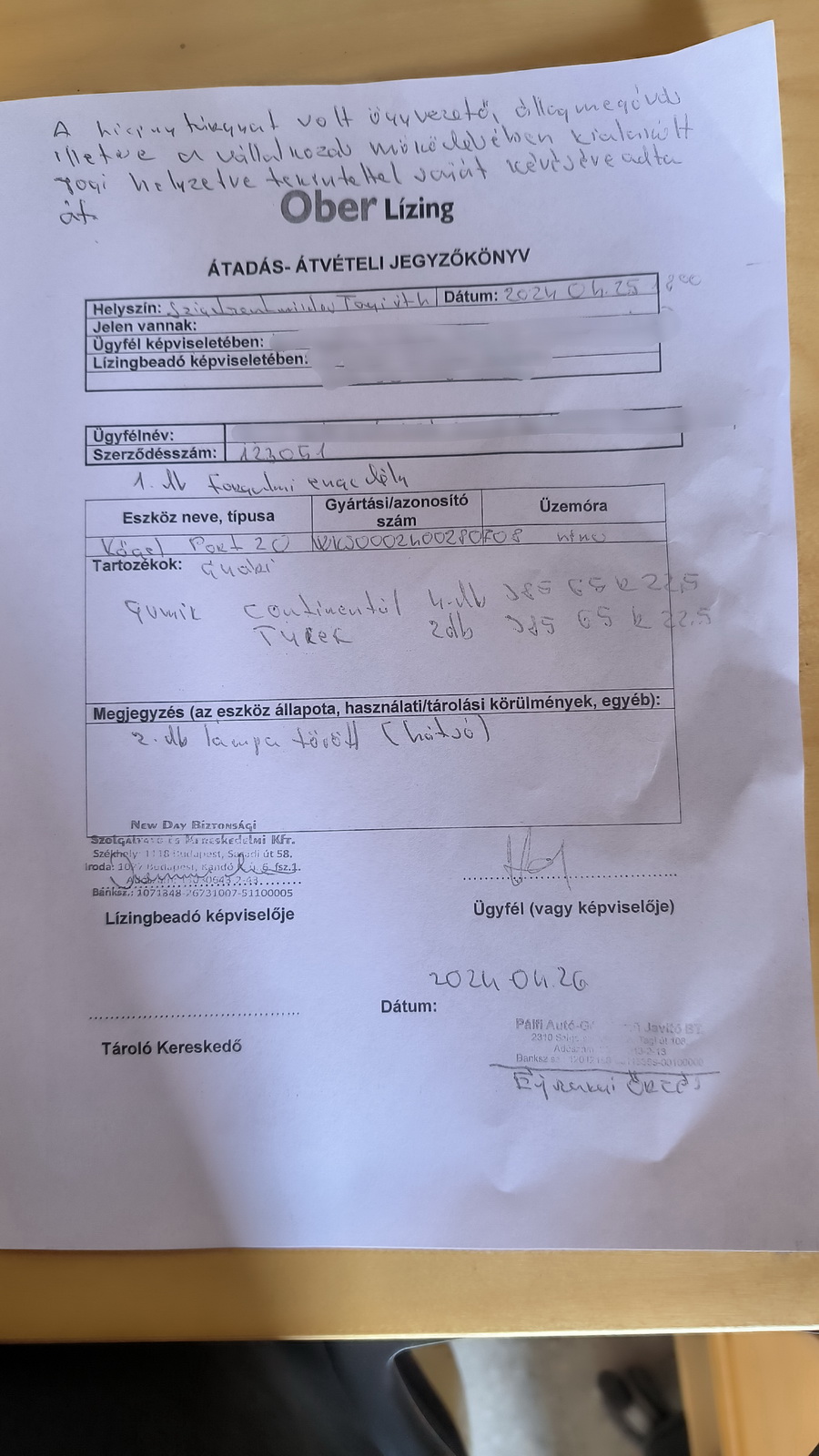 Nyergesvontató és pótkocsi 33