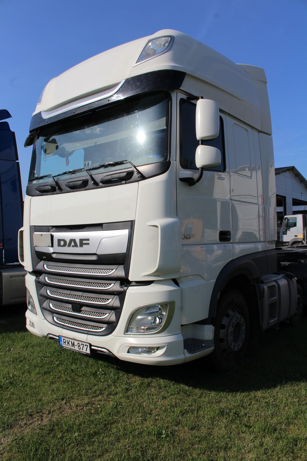 Nyergesvontató és pótkocsi 5