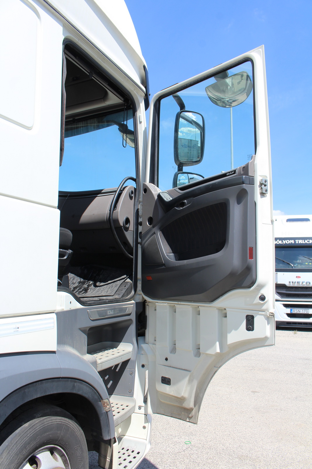 Nyergesvontató-DAF XF480FT 22