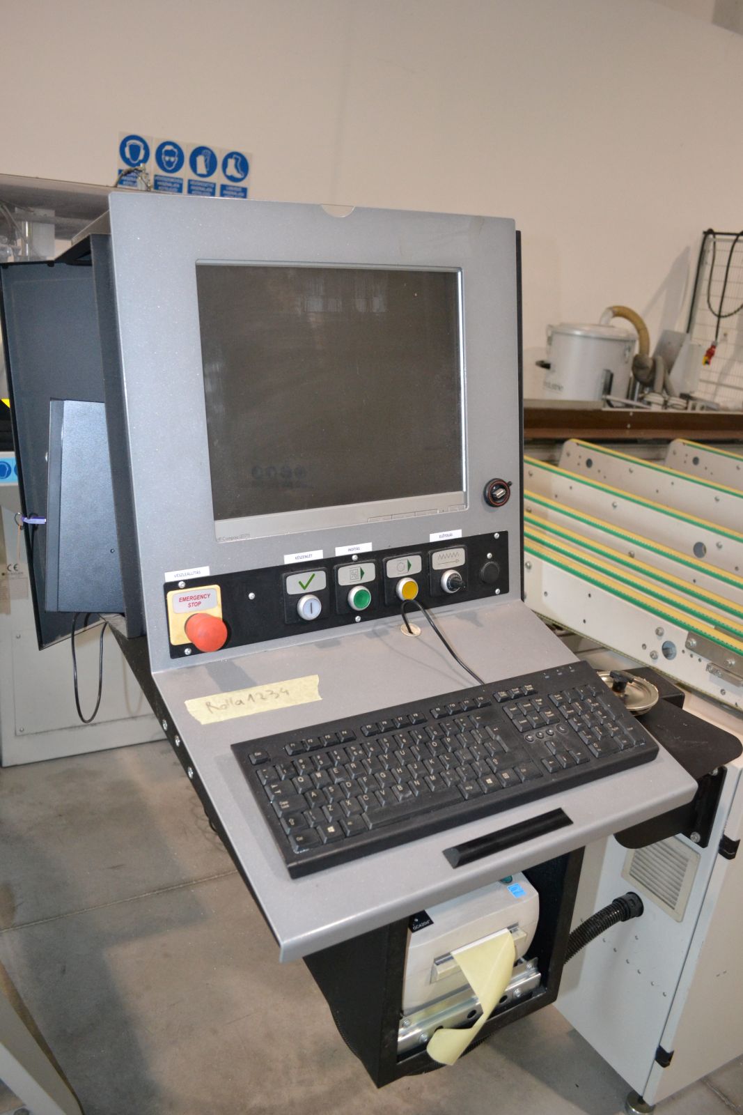 Darabológép behordóasztallal 10