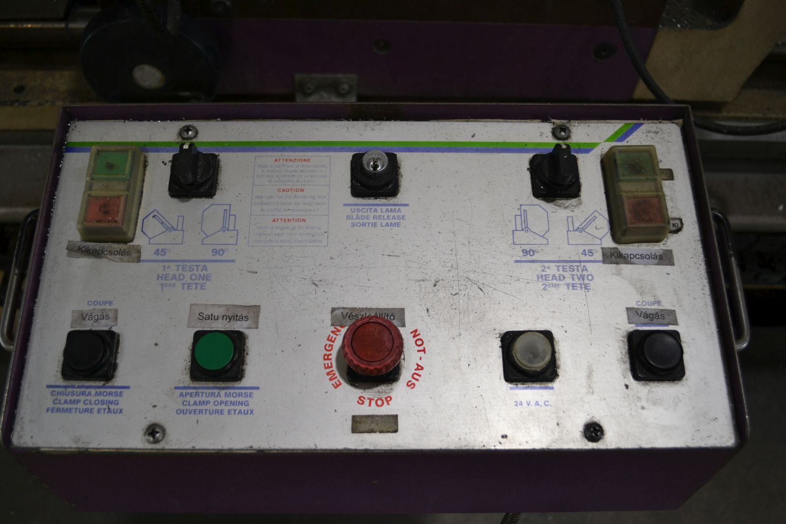 Ikertárcsás darabológép 4