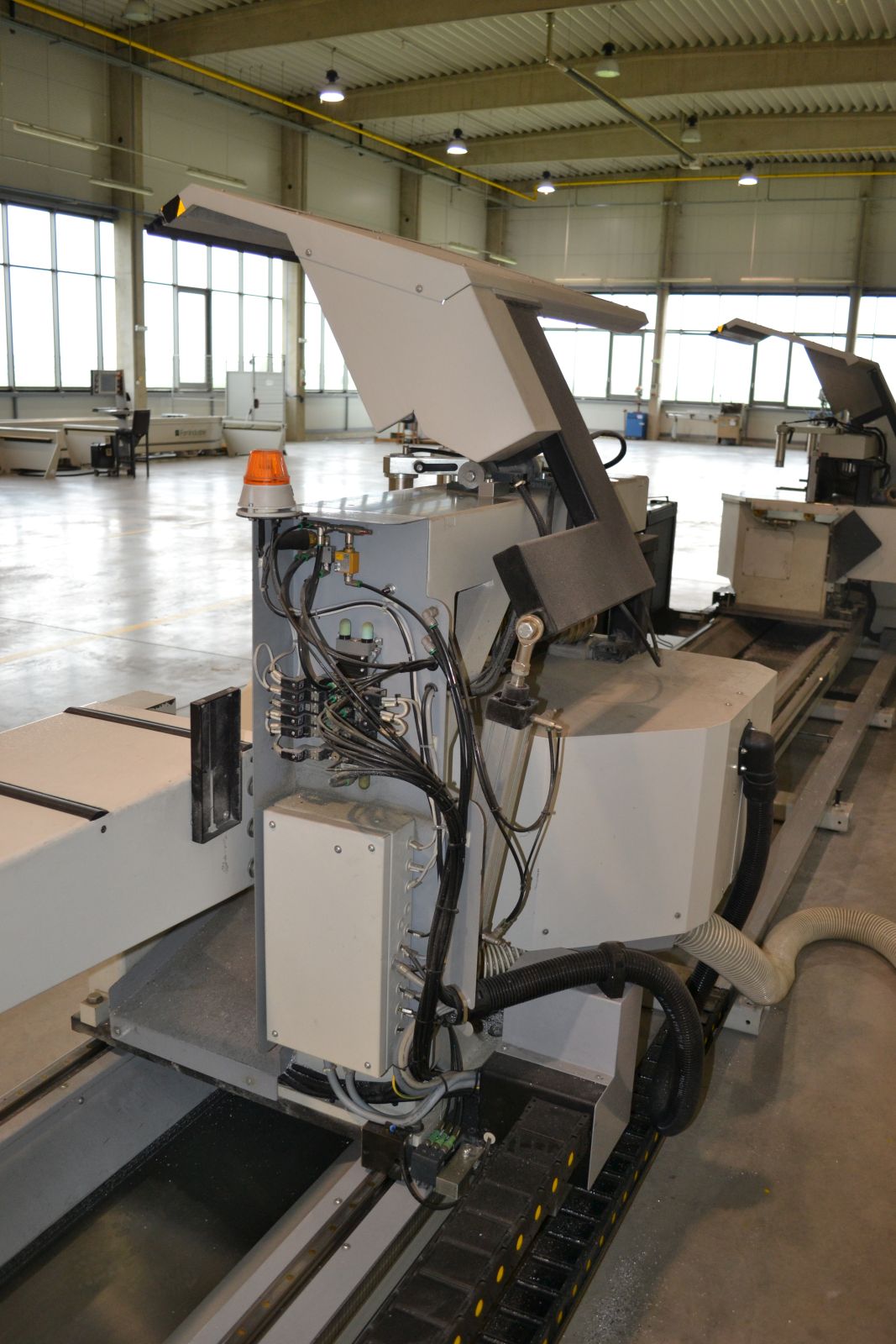 Ikertárcsás darabológép 9