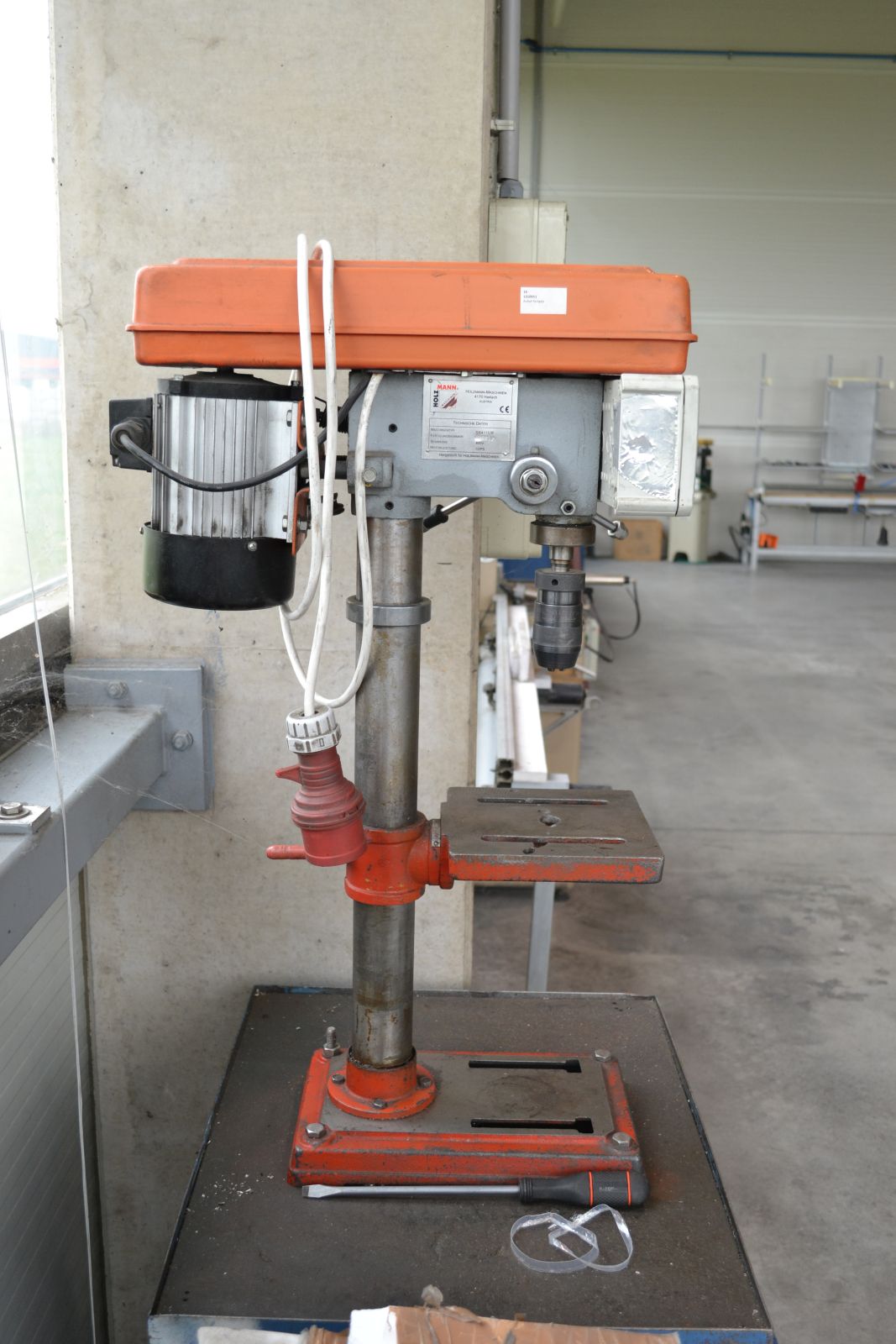 Oszlopos fúrógép 4