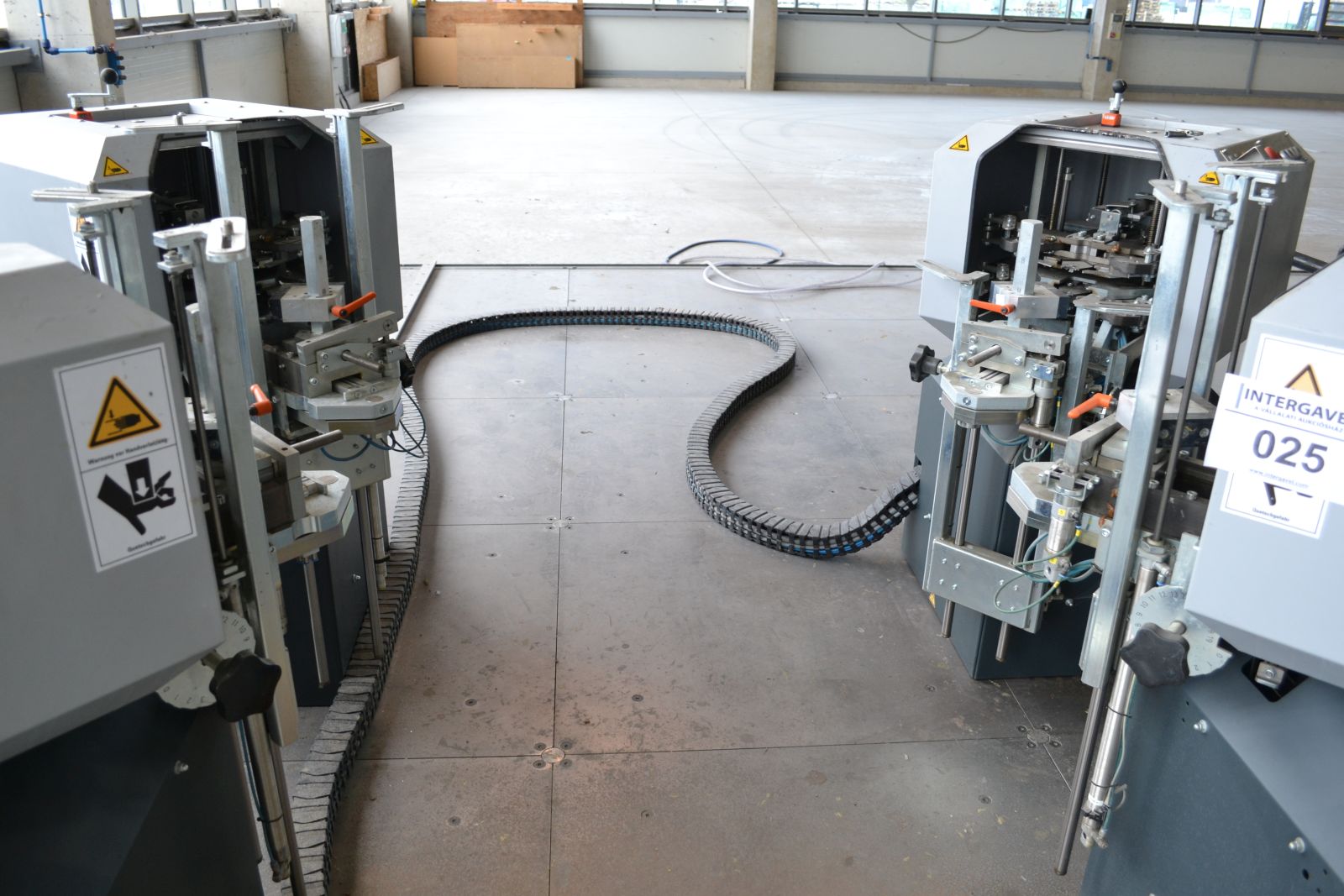 4 fejes sarokrogyasztógép 2