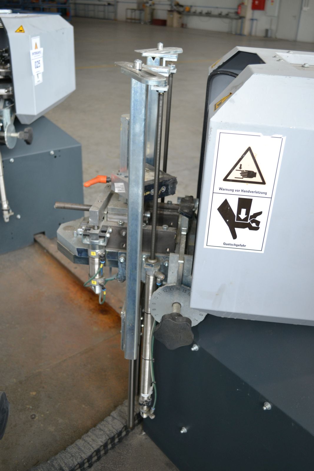 4 fejes sarokrogyasztógép 13