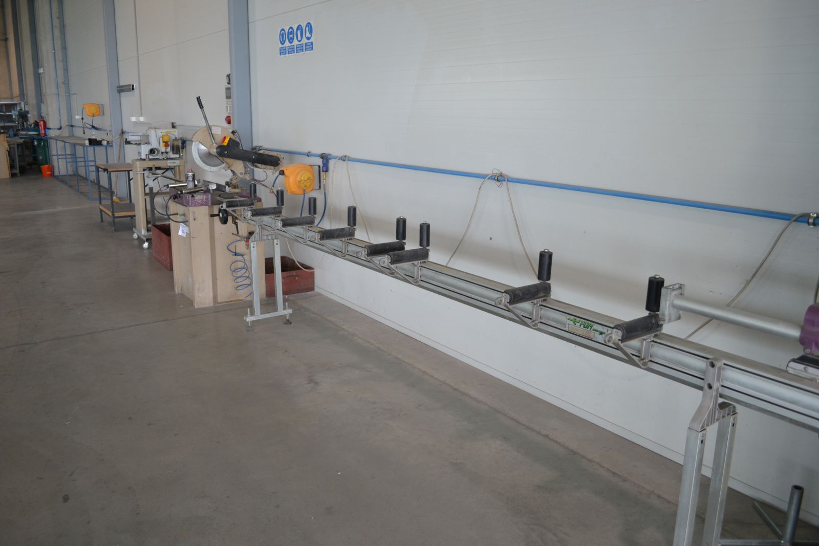 Precíziós körfűrész behordóval 2