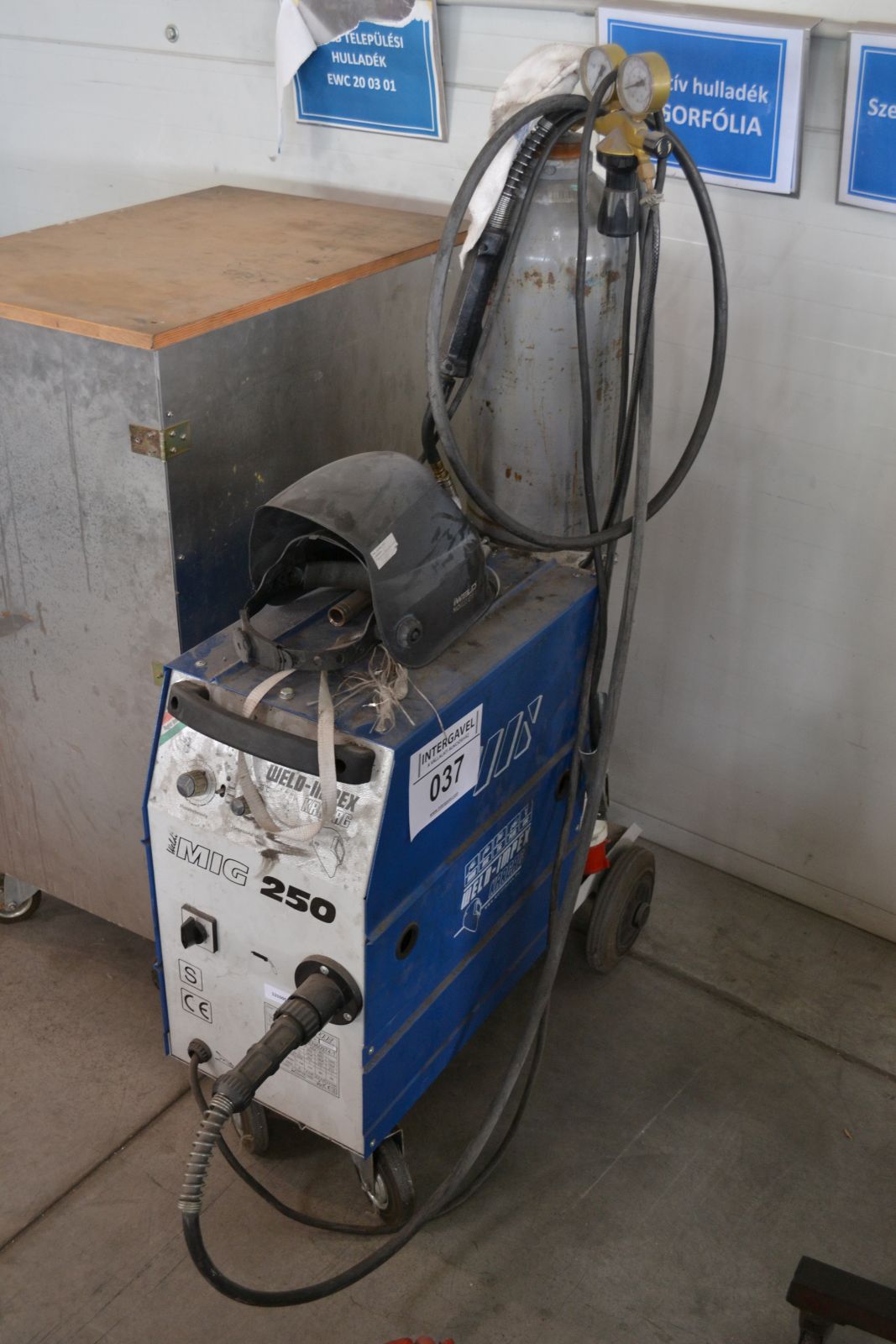 Védőgázas hegesztő 1