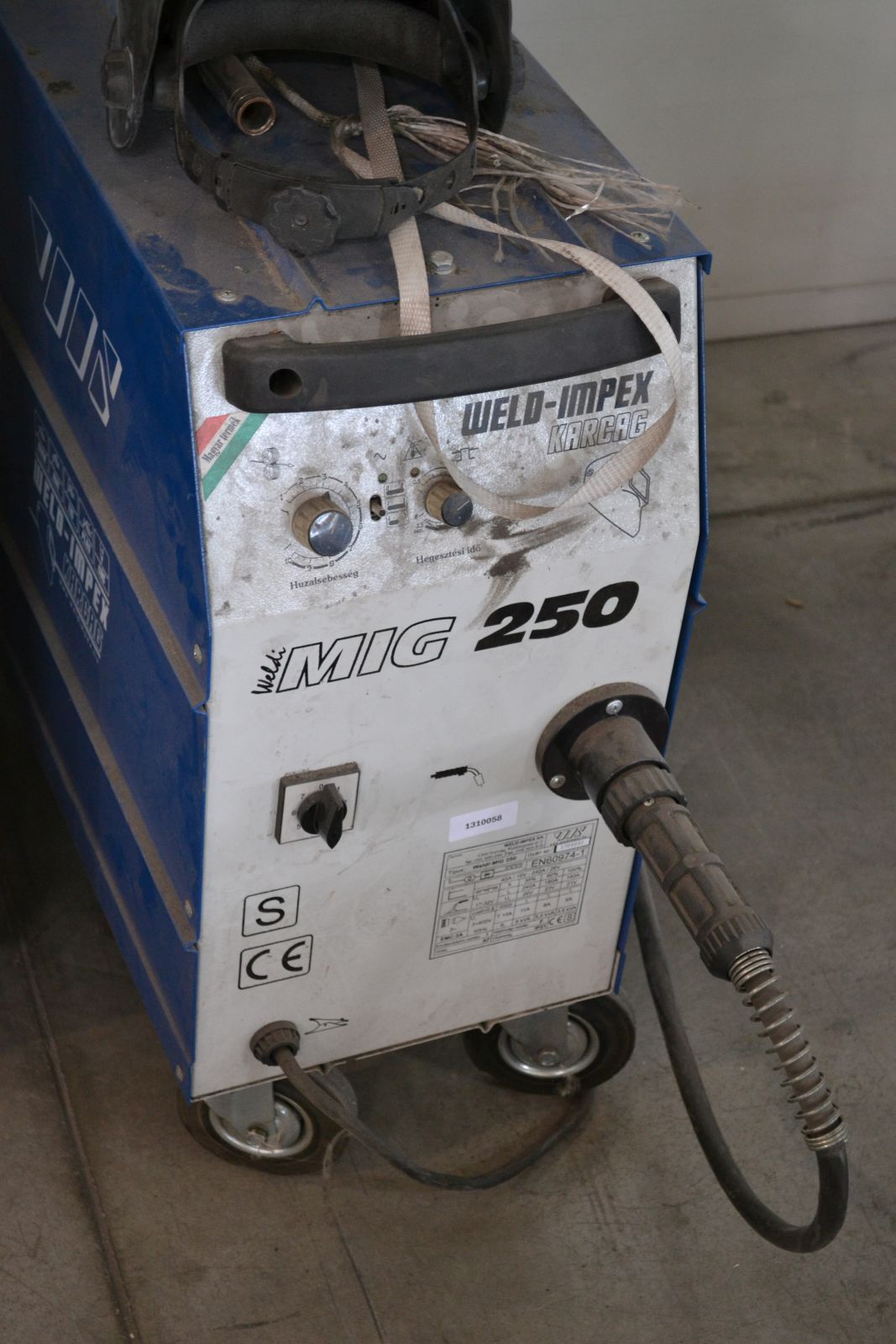 Védőgázas hegesztő 2