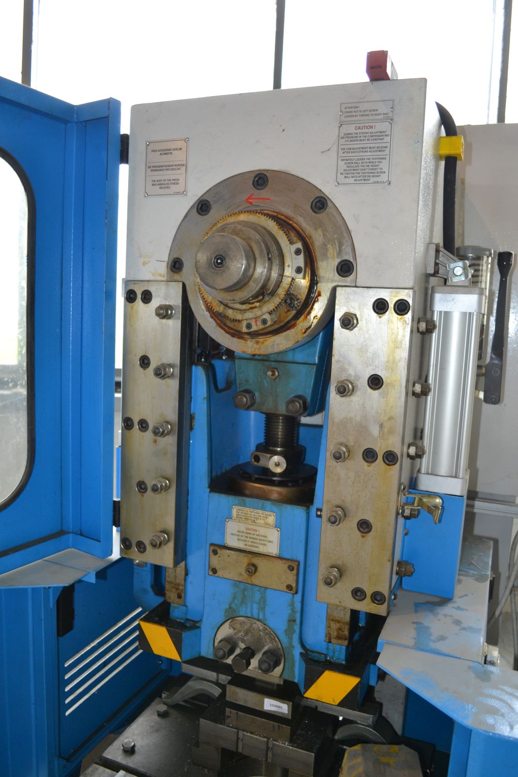 Stancológép, excenter prés 4