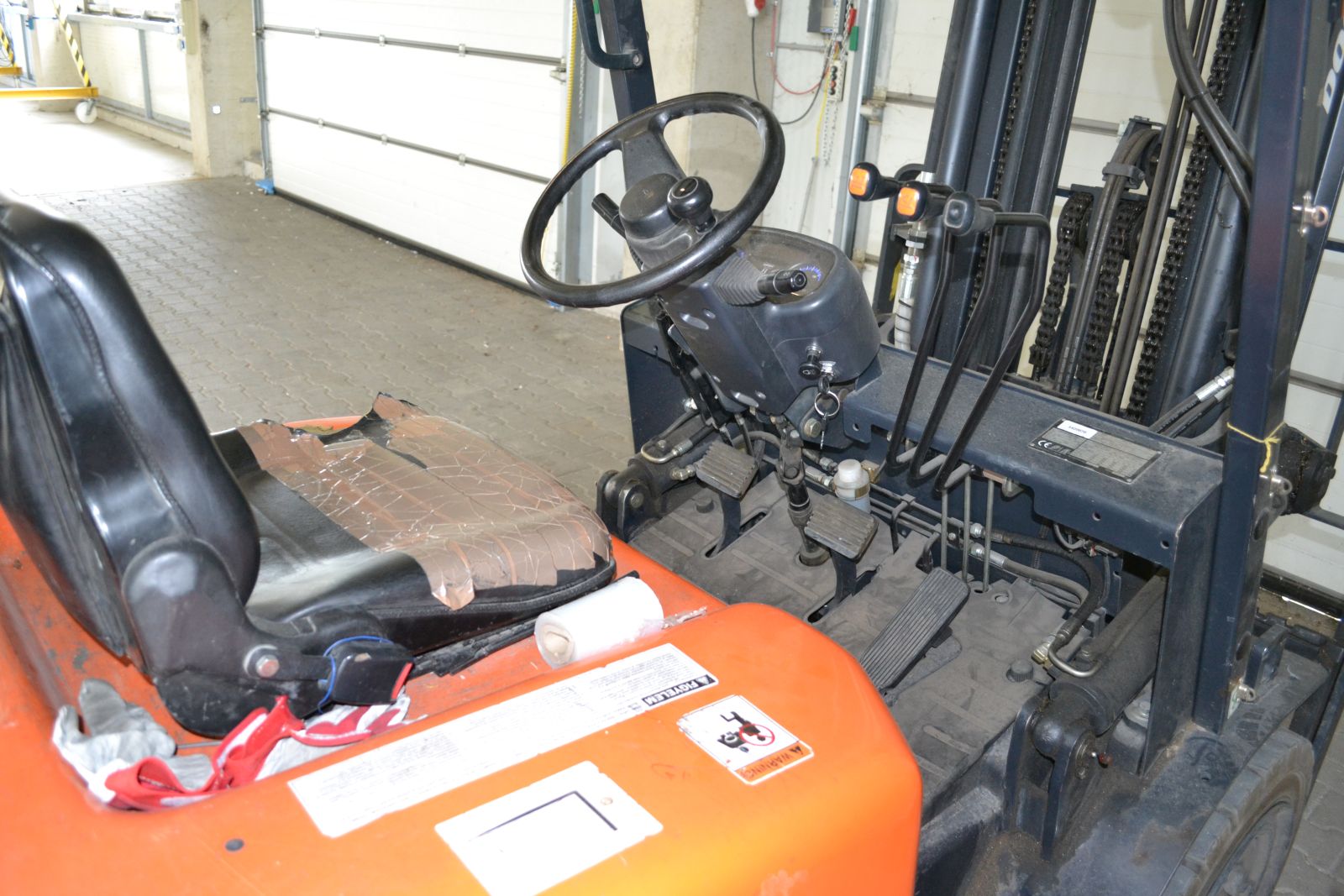 Homlokvillás targonca 8