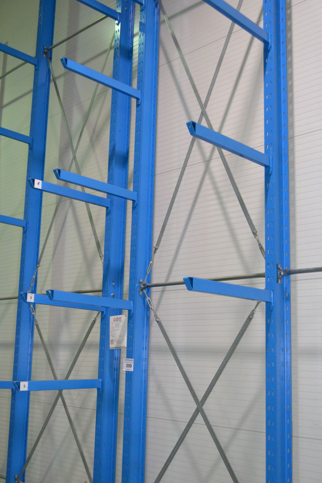 Szálanyagtároló állvány 5