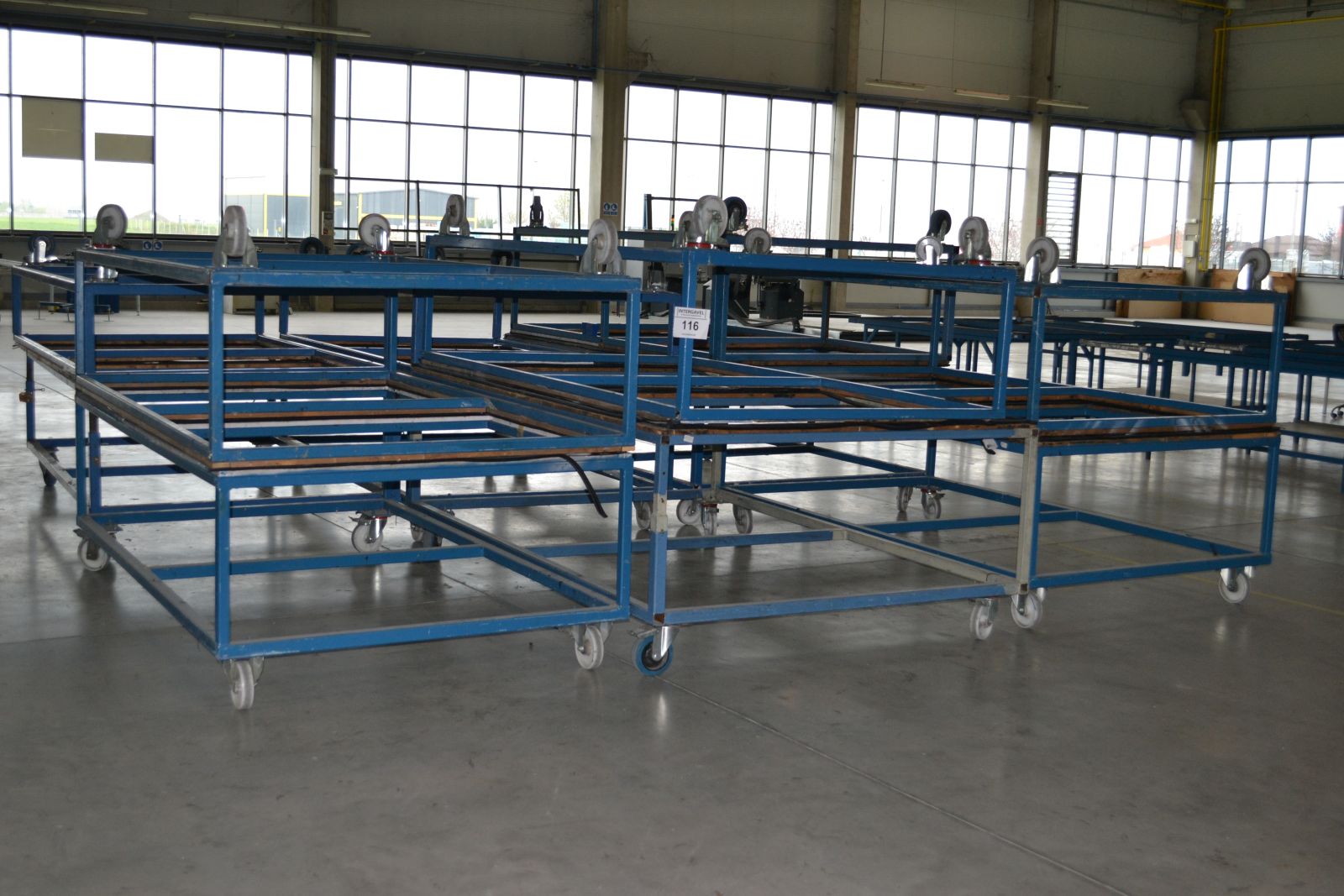 Gurulós szerelőasztalok 1