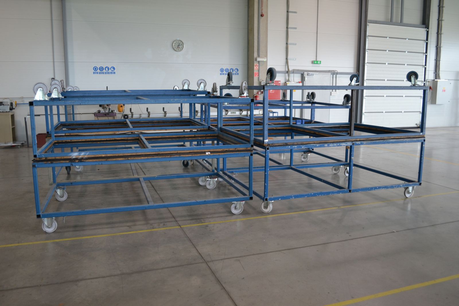 Gurulós szerelőasztalok 5