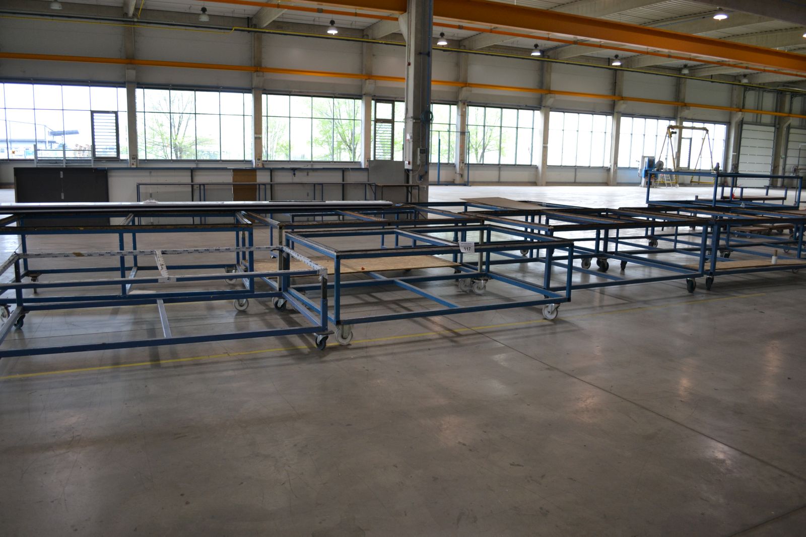 Gurulós szerelőasztalok 1