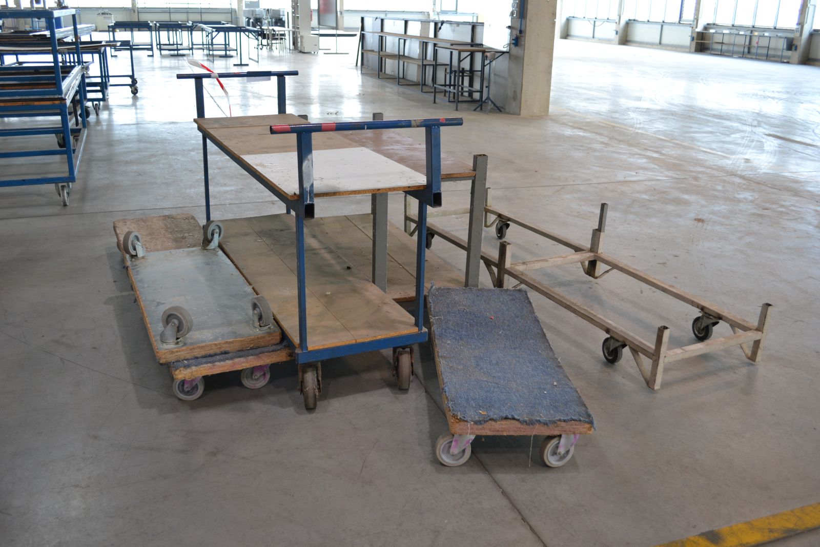 Vegyes guruló állványok 3