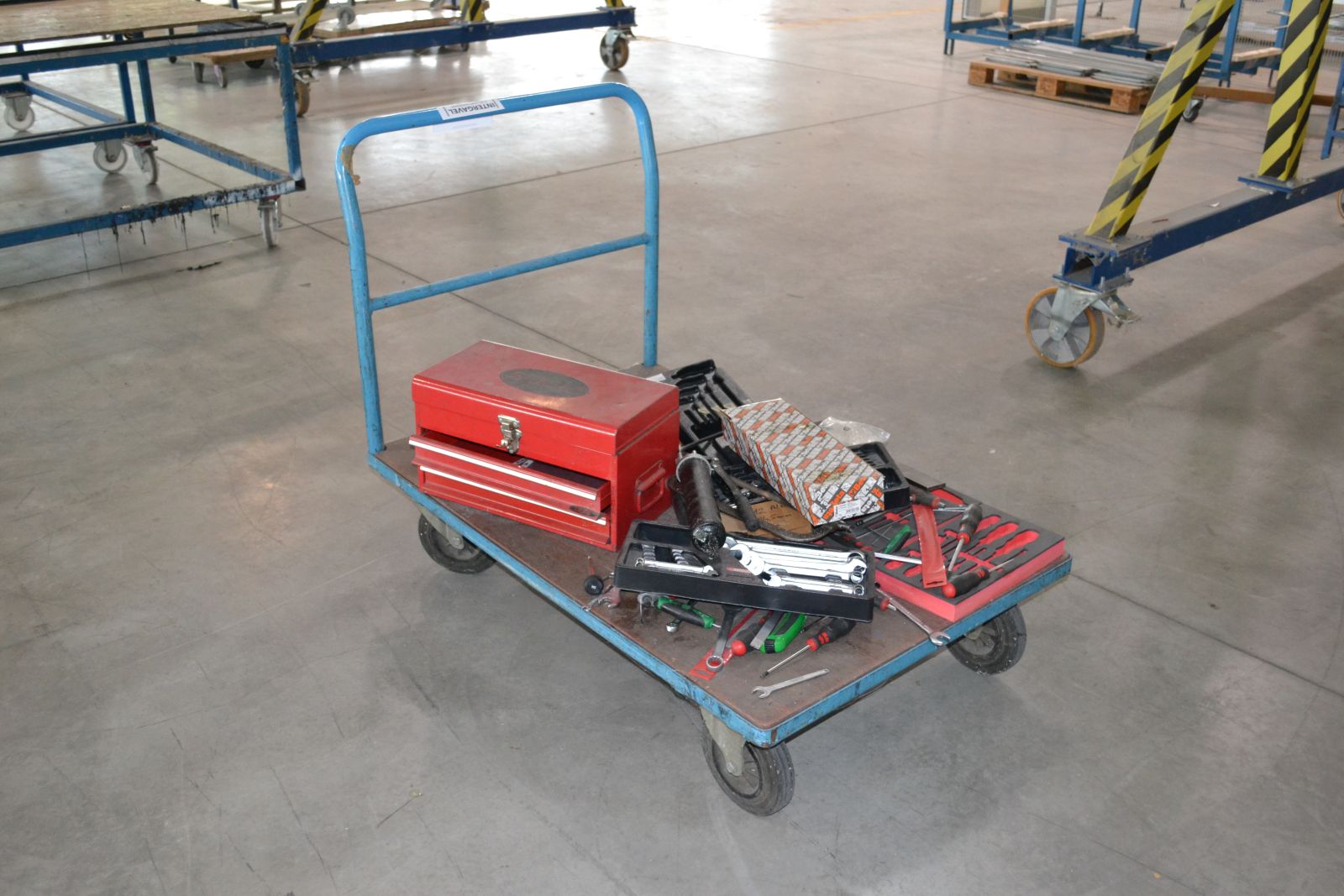 Molnárkocsi szerszámokkal 2