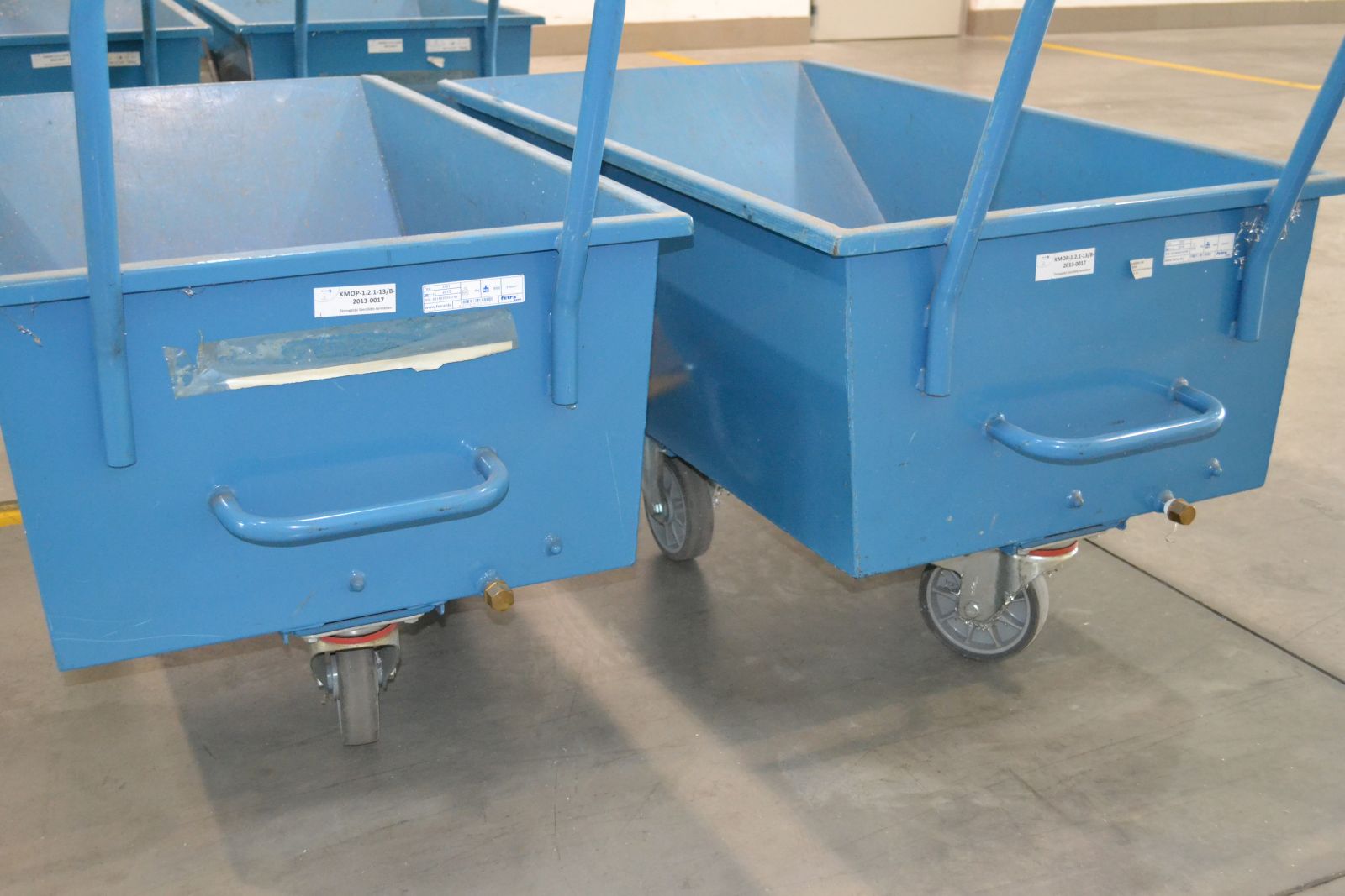 Fémhulladéktároló kocsi 3