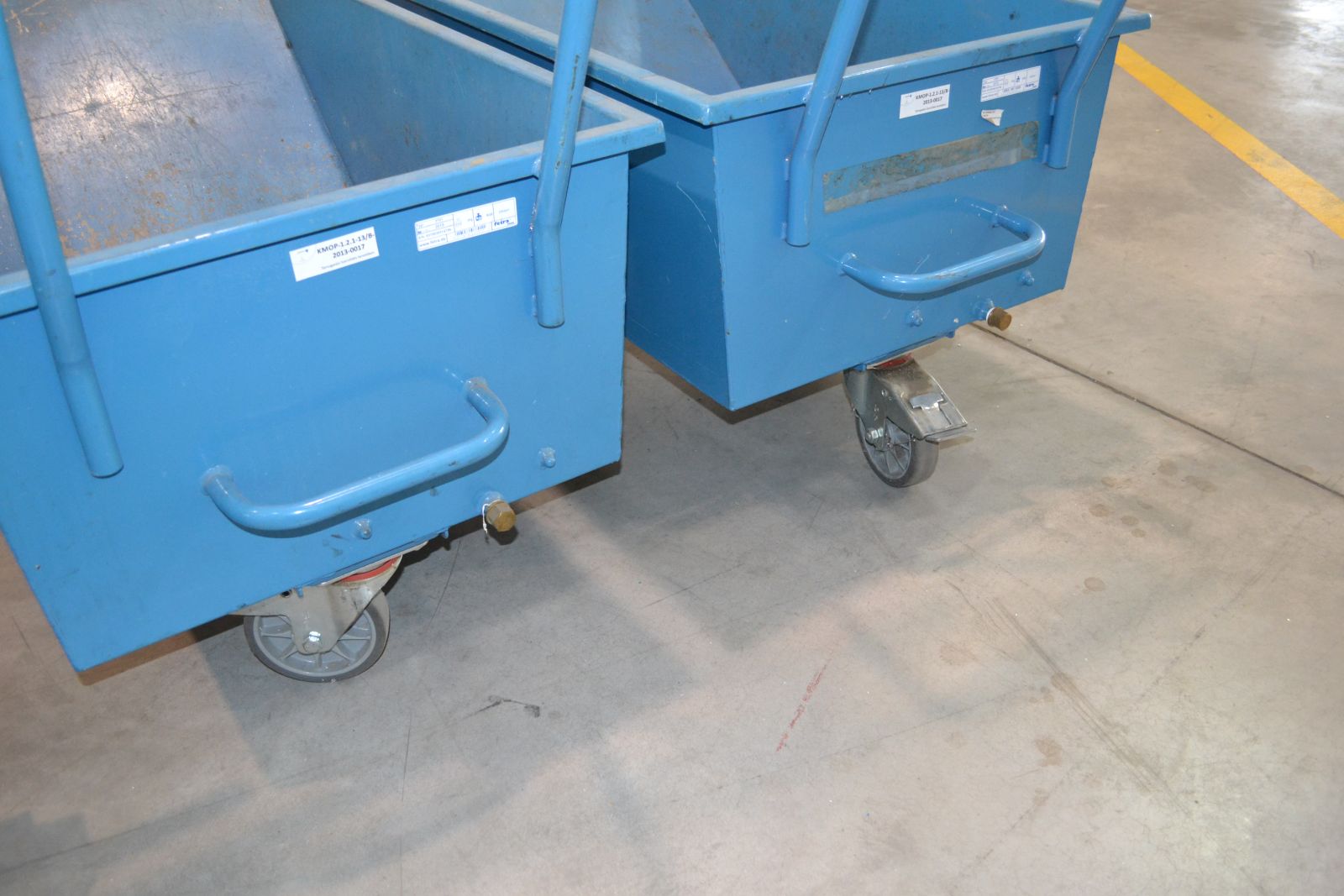 Fémhulladéktároló kocsi 2