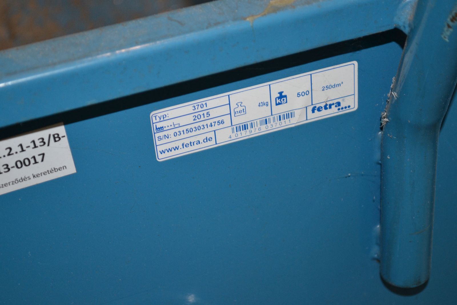 Fémhulladéktároló kocsi 3