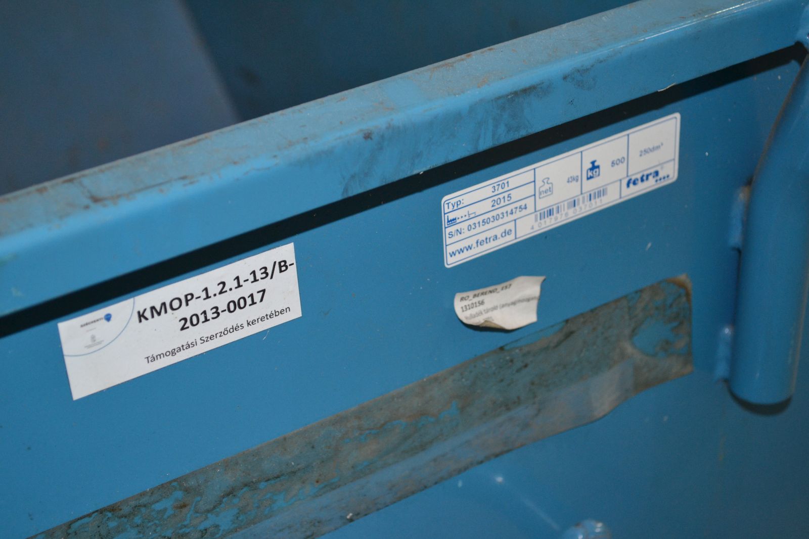 Fémhulladéktároló kocsi 4