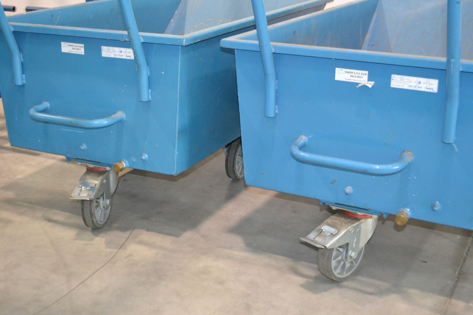 Fémhulladéktároló kocsi 2