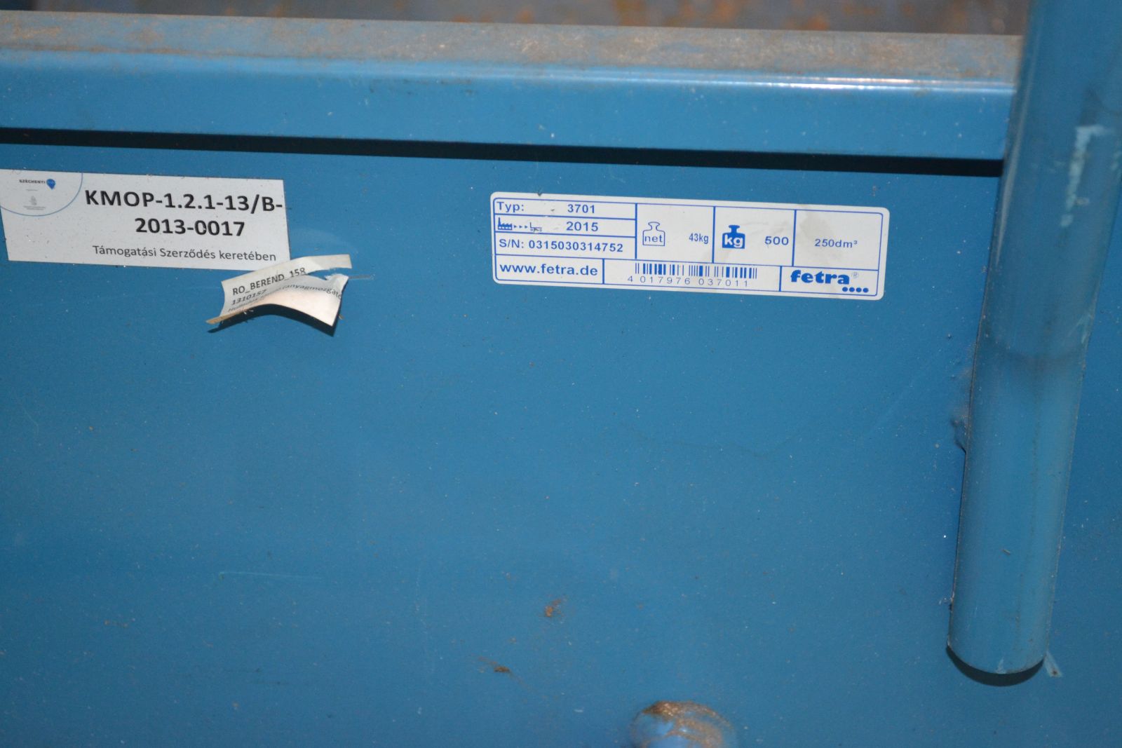 Fémhulladéktároló kocsi 3