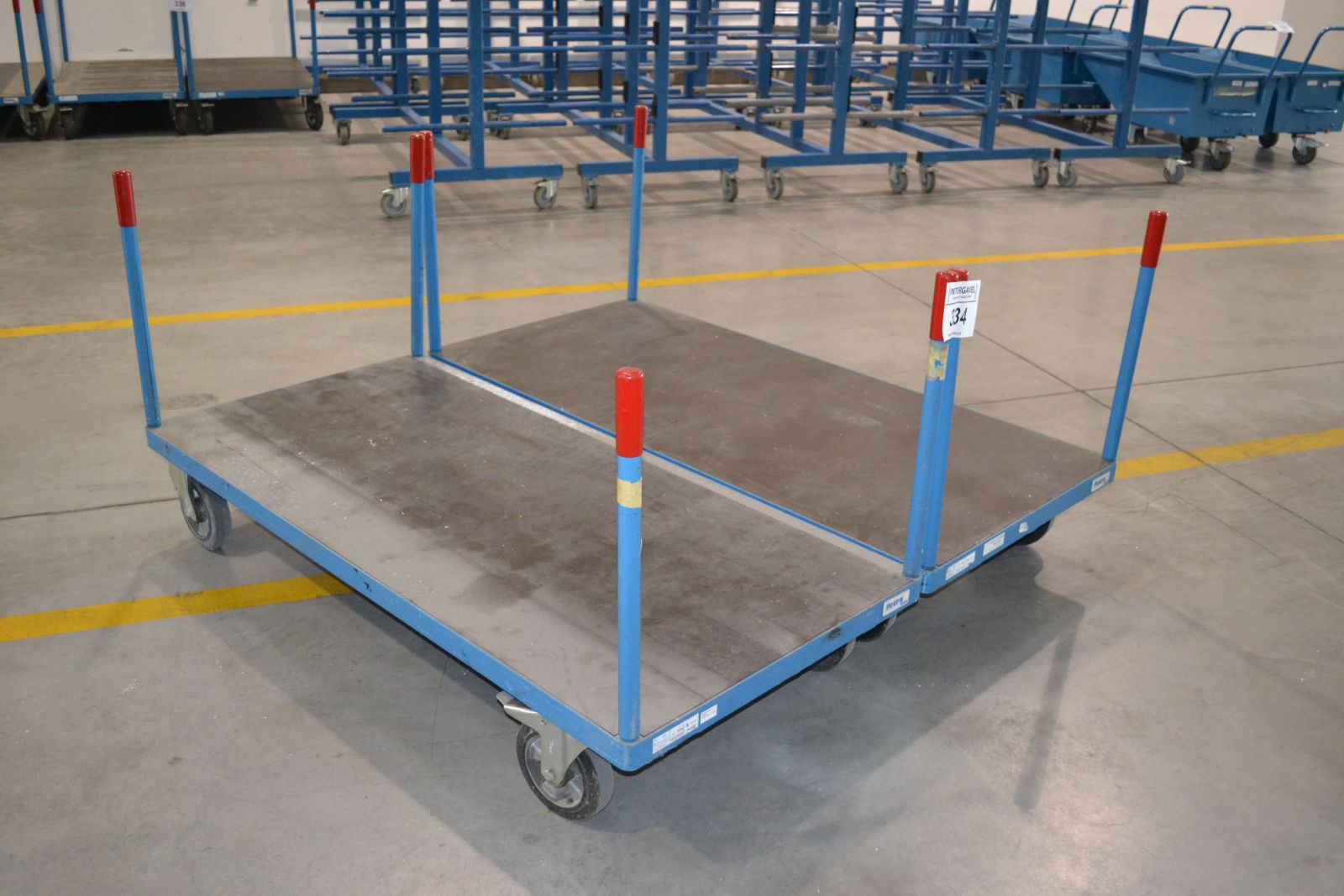 Anyagmozgató kocsi 2