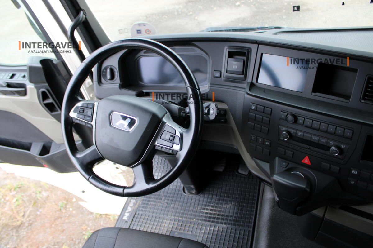 MAN TGX 18.510 nyergesvontató 2